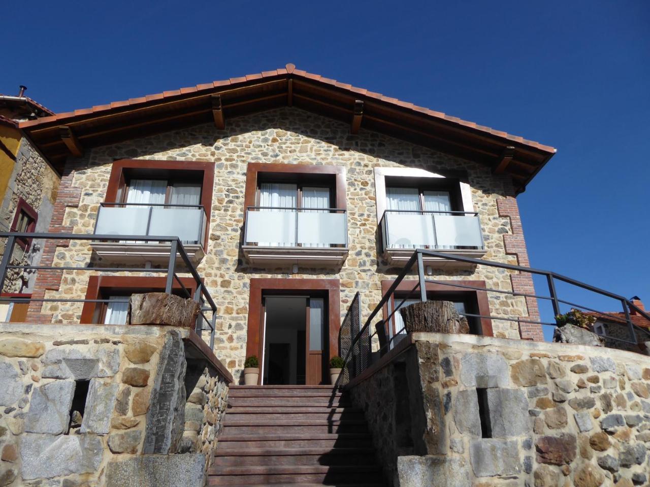 Balcon De La Len Pension Quintana de Soba Buitenkant foto